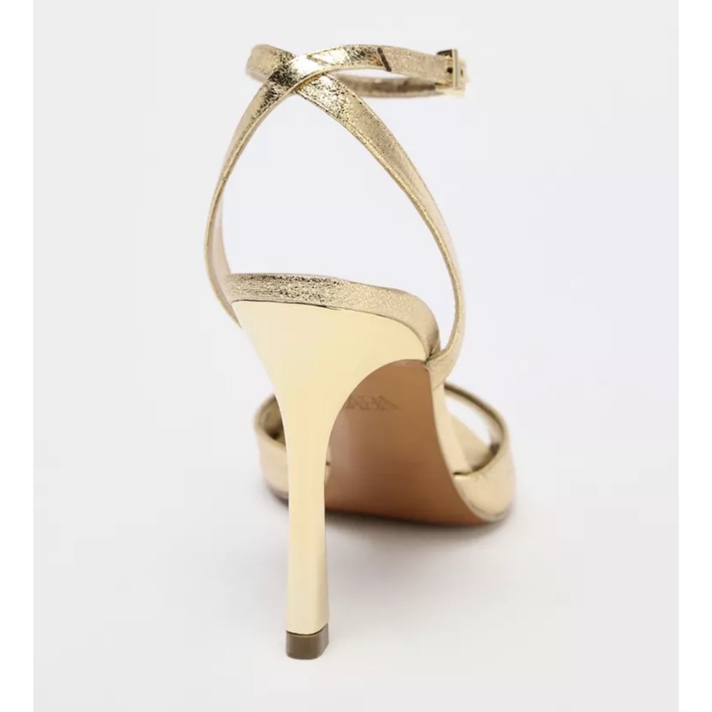 Zara Patent Heeled Sandals. - Picture 3 of 3